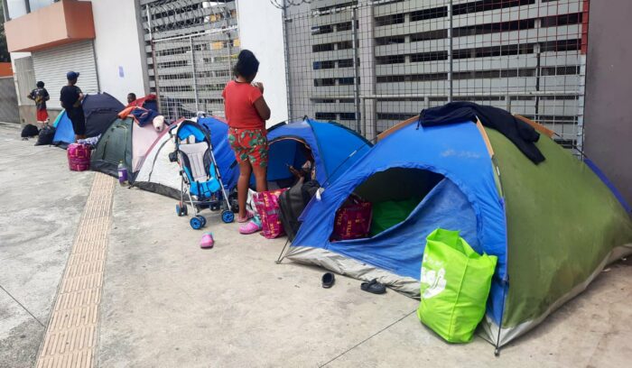 Cuatro de cada diez migrantes que atraviesan Costa Rica son menores de edad