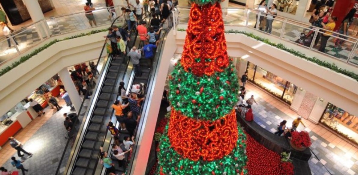 Comerciantes proyectan contratar 11 mil personas temporalmente para fin de año