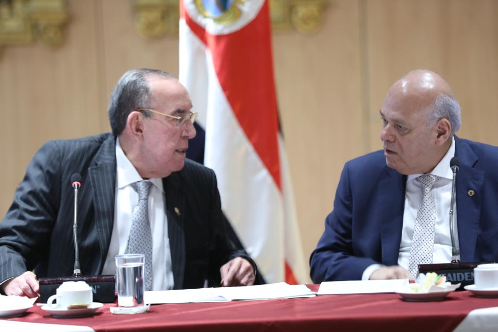 Presidente del Congreso y autoridades judiciales realizaron reunión para abordar ola de violencia