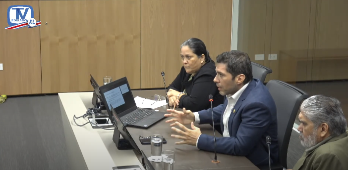 Expertos de la UNA proponen que se incluya una semana de formación docente obligatoria en calendario escolar