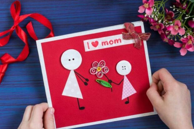 Diputados aprueban en primer debate plan que impide traslado del feriado del Día de la Madre en 2024