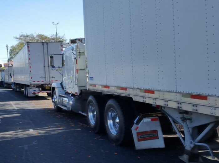 Cámaras de comercio y transporte piden a Honduras y Costa Rica que visas no afecten trasiego de mercancías