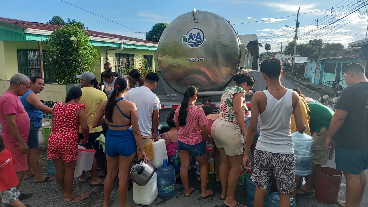 Problemas con abastecimiento de agua en Puntarenas afectan a más de 13 mil estudiantes