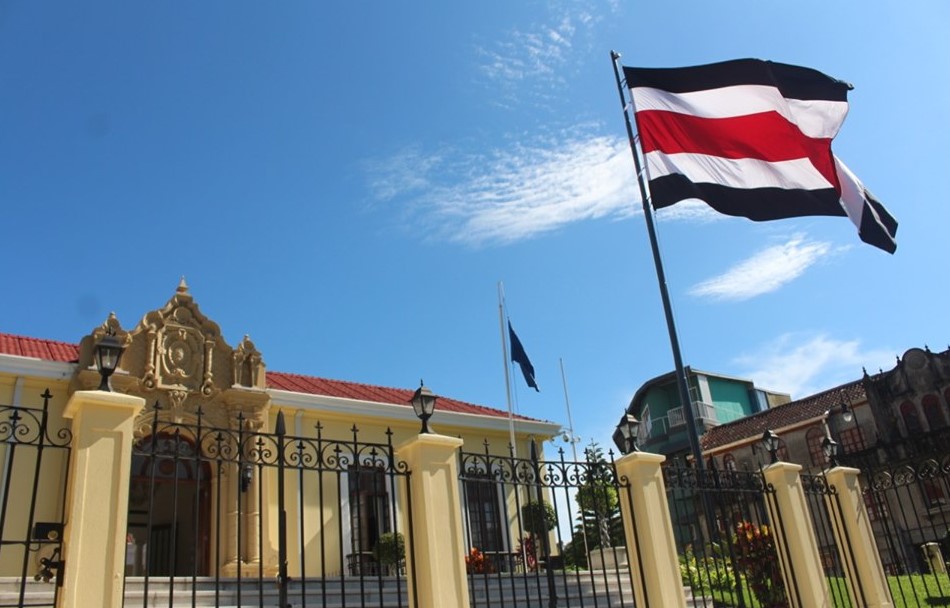 Costa Rica felicita proceso electoral en Argentina y se acercará a presidente electo para iniciar ‘trabajos en conjunto’