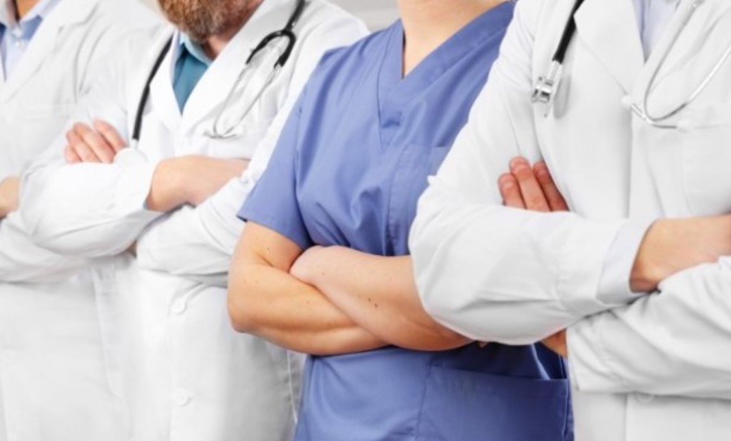 CCSS estima necesidad de 174 nuevos médicos especialistas en próximos 4 años