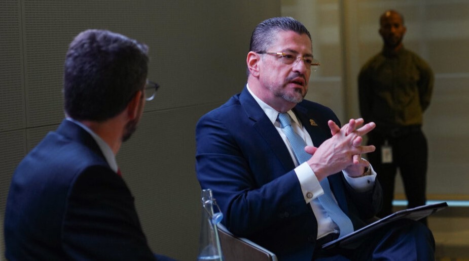 Presidente Chaves pide a EEUU tomar en cuenta esfuerzos del país para brindarle apoyo