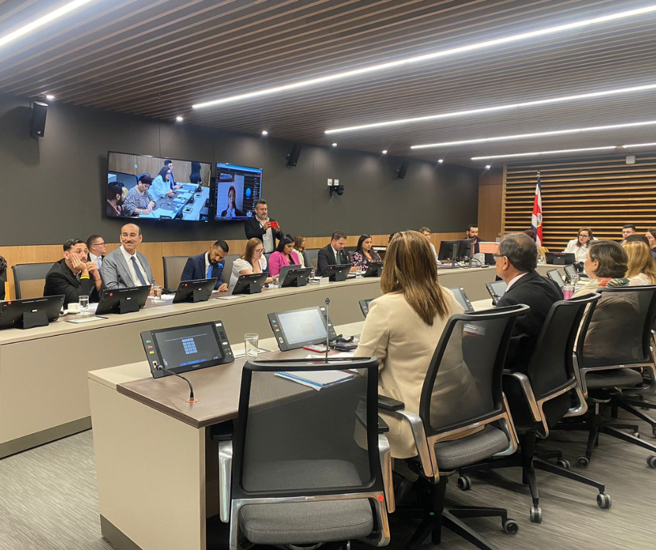 Exgerente de la JPS afirma que existieron presiones para contratar agencia del Sinart