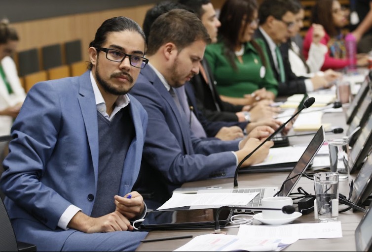 Fracciones del PLN y FA aclaran que no se oponen al crédito con el BCIE por $700 millones