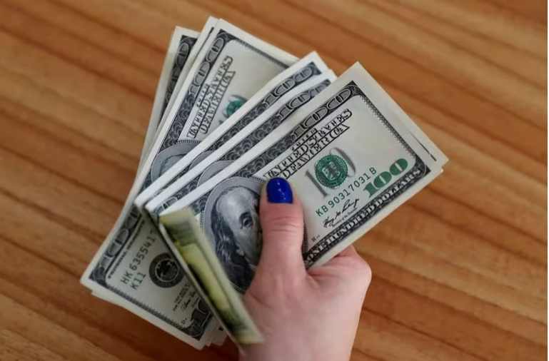 La inflación en Estados Unidos se moderó en octubre y cayó al 3,2 %