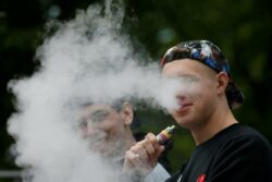 IAFA reporta fuerte incremento de colegiales que usan vapeadores
