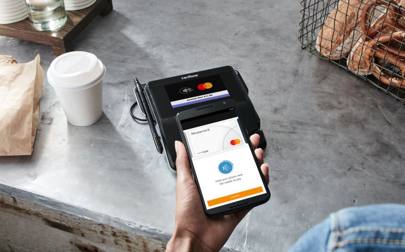 8 de cada 10 consumidores en América Latina y el Caribe utiliza tarjetas como método de pago