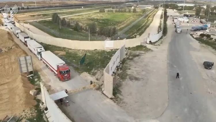 Israel acordó abrir otro paso para permitir el ingreso de ayuda humanitaria a Gaza y descongestionar Rafah