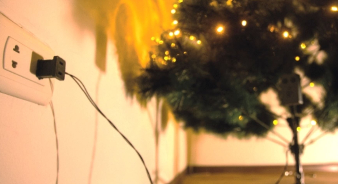 Bomberos reiteran llamado a la precaución tras dos incendios provocados por decoración navideña