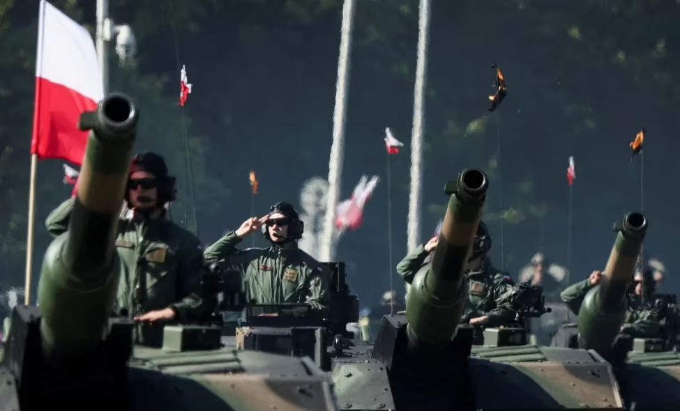 Un misil ruso violó el espacio aéreo de Polonia durante el masivo ataque contra Ucrania: reunión de emergencia en Varsovia