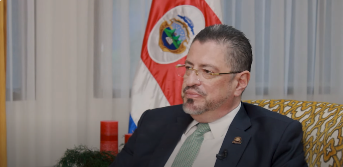 Presidente se reuniría con nuevos líderes de fracciones antes de finalizar mayo