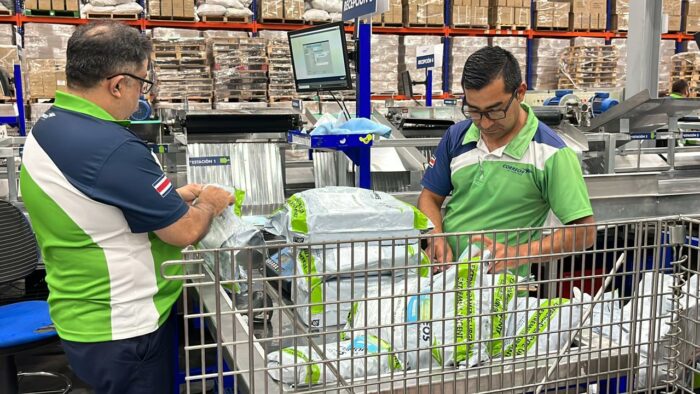 Correos de Costa Rica alerta de información falsa en redes sobre supuesto remate de paquetes en ¢1.500