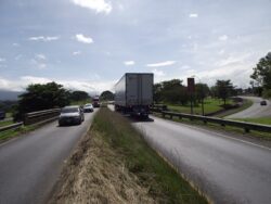 MOPT iniciaría colocación de segundo nuevo puente frente al Aeropuerto Juan Santamaría a finales de enero