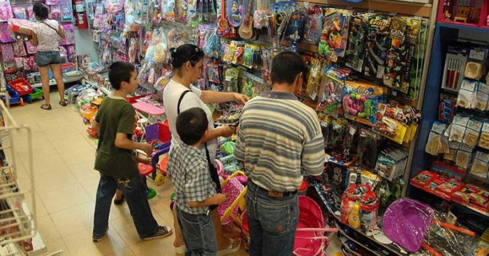 CCSS brinda recomendaciones para regalar juguetes seguros en Navidad