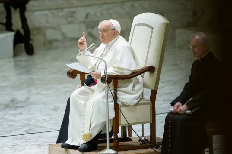 El papa Francisco: “La guerra es un mal, recemos por el final de las guerras”