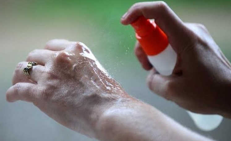 Autoridades piden a visitantes protegerse de mosquitos en lugares con alta influencia de dengue