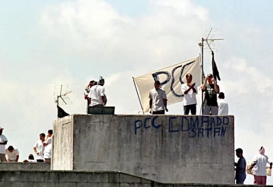 Los narcos desafían al estado en Brasil: buscan apoderarse de territorios para traficar drogas