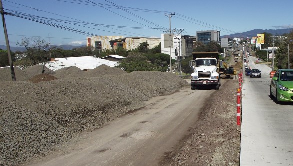 CONAVI estima que obras viales en Radial de Alajuela y frente al Aeropuerto Juan Santamaría finalicen el 11 de abril