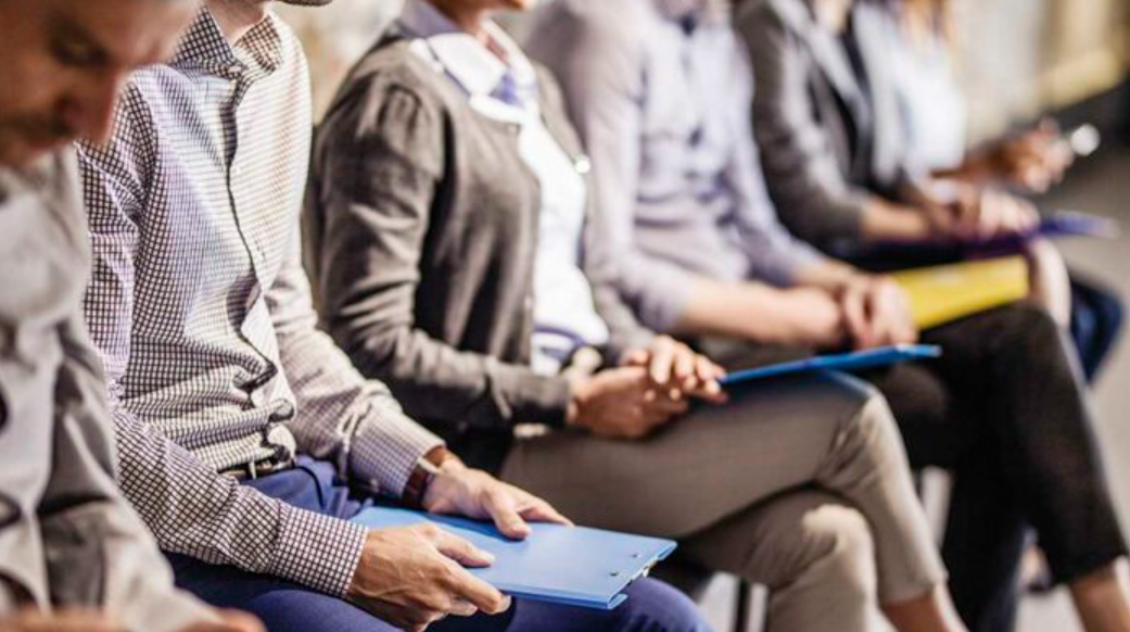 65% de las personas desempleadas en Costa Rica tienen entre 15 y 35 años