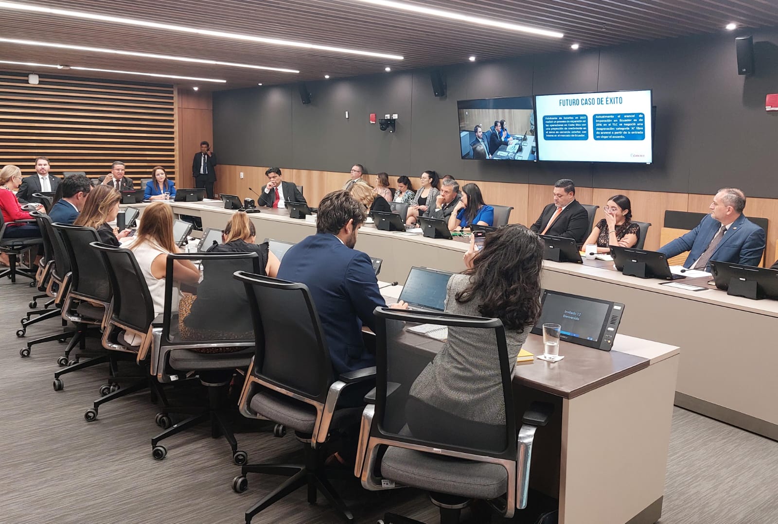 Asamblea Legislativa de Costa Rica aprueba moción para solidarizarse con Ecuador ante reciente escalada en violencia