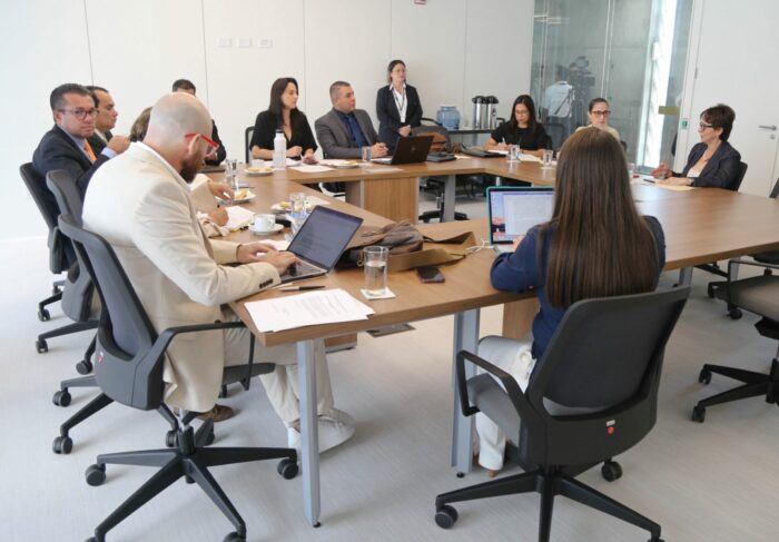 Jerarcas buscarán reformar Ley para castigar a quienes utilicen a menores de edad para cometer delitos