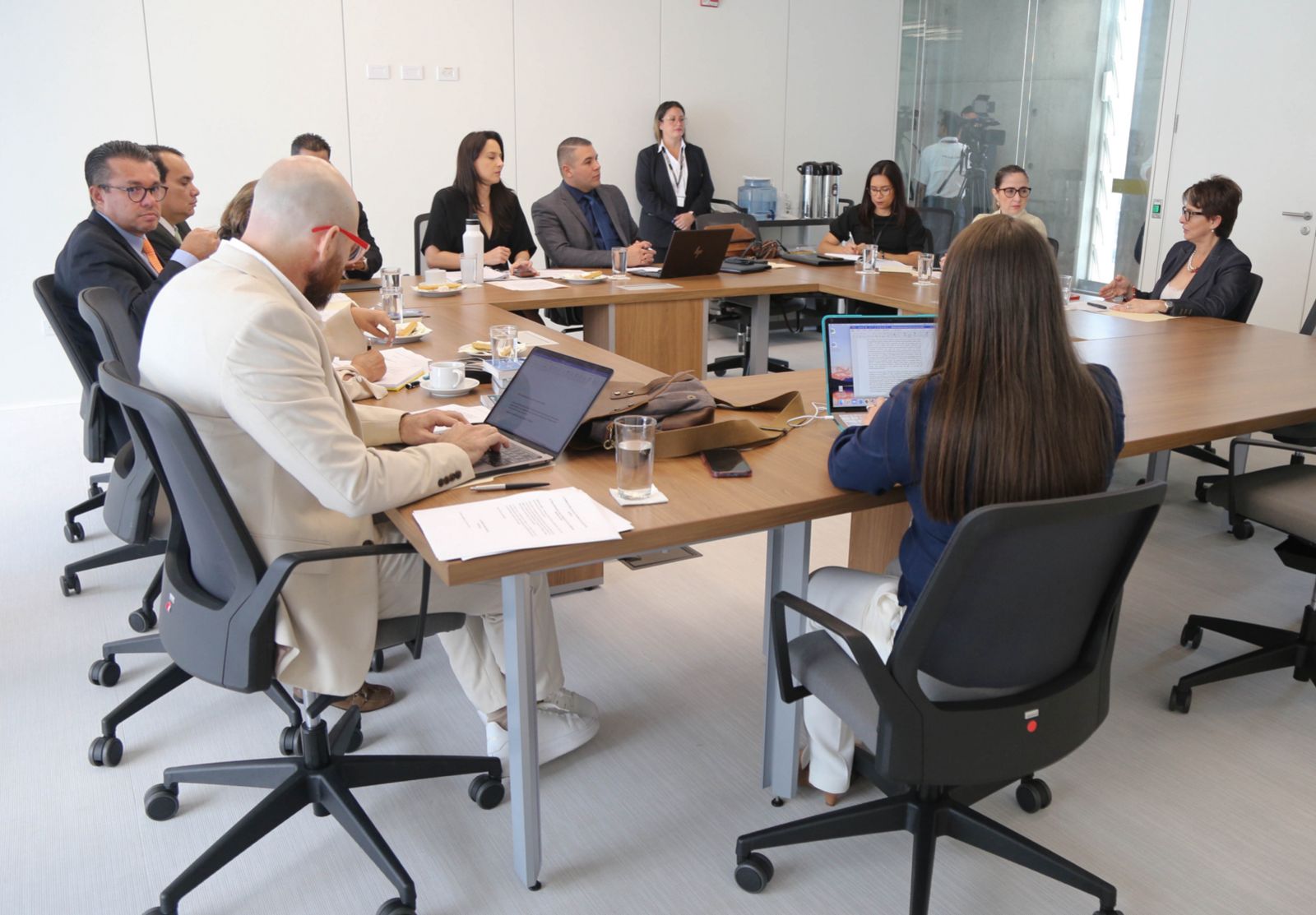 Jerarcas buscarán reformar Ley para castigar a quienes utilicen a menores de edad para cometer delitos