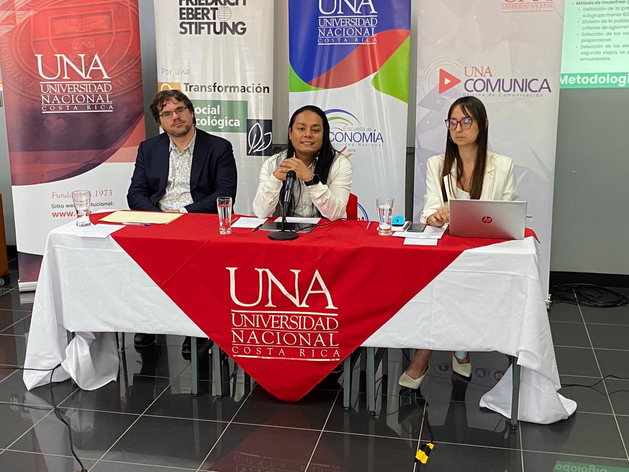 Estudio expone que 40% de repartidores de plataformas gana menos del salario mínimo y 2 de cada 3 trabajan más de 60 horas semanales