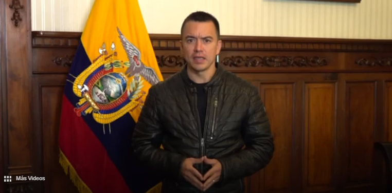 Otra noche de terror en Ecuador: coches bomba, policías secuestrados y amenazas al presidente desde las prisiones