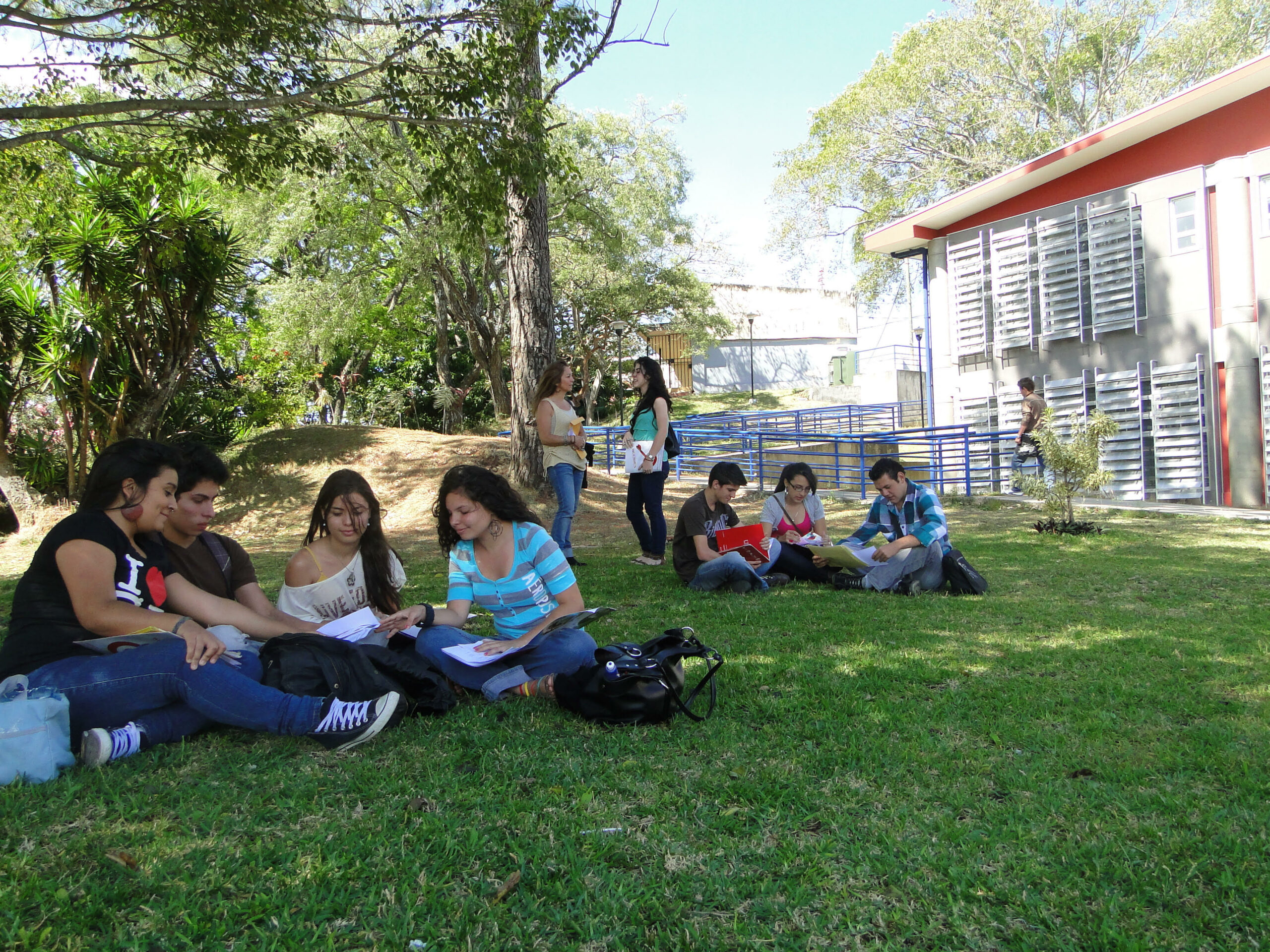 UNA inicia este lunes con periodo de matrícula para estudiantes regulares