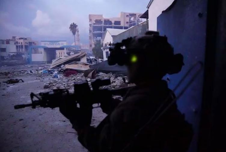 Israel denunció que Hamas utilizaba la sede central de la agencia de la ONU para los refugiados palestinos en Gaza