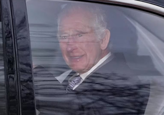 Carlos III apareció en público por primera vez desde el anuncio de que tiene cáncer