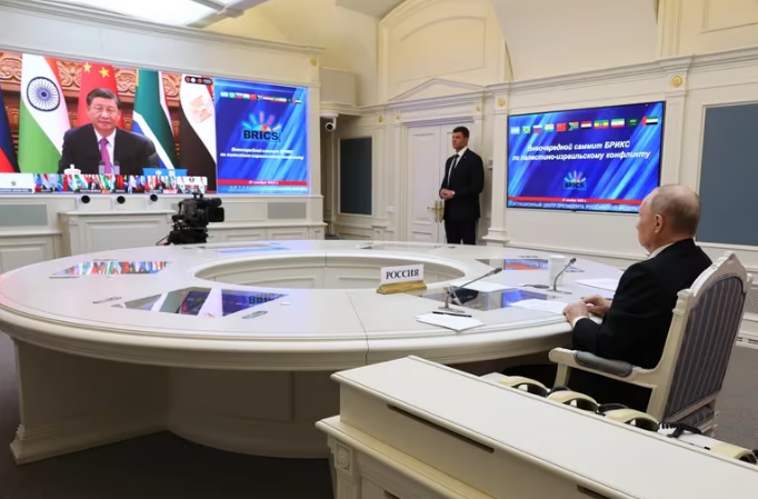 Xi Jinping habló con Putin, criticó a Estados Unidos y dijo que China y Rusia deben promover su unión contra “fuerzas externas”