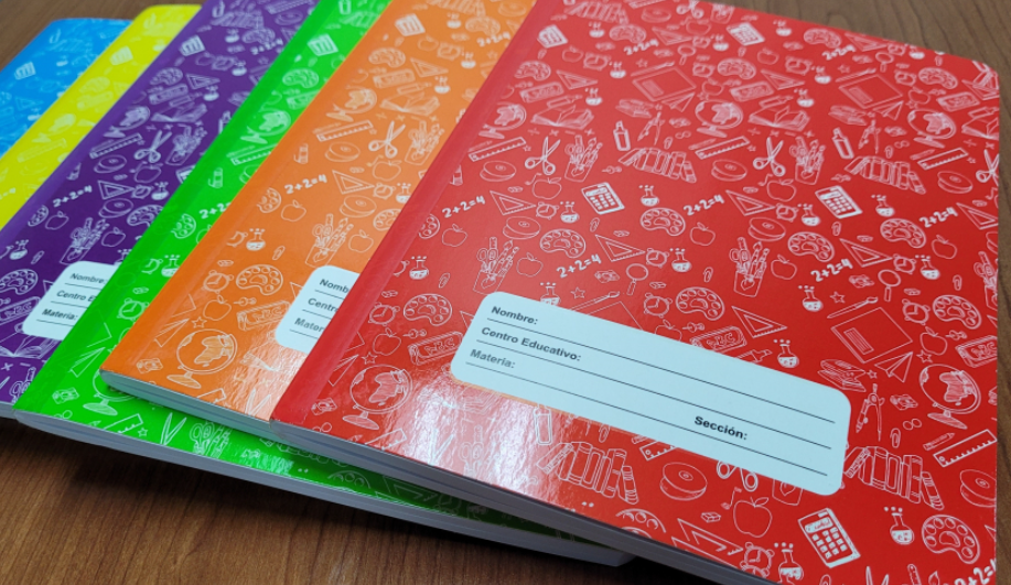 Comerciantes reportan caída en precio de cuadernos y ventas similares al 2023 para inicio de clases