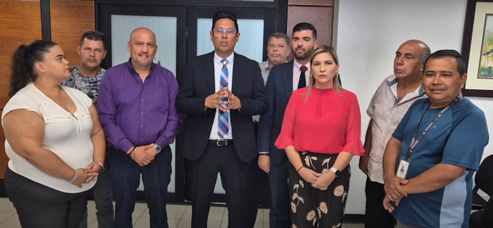AyA se compromete con vecinos de Alajuelita a tomar medidas en el corto plazo para solventar faltante de agua
