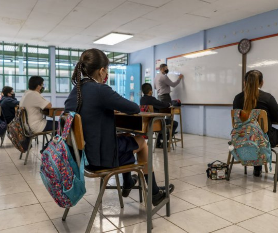 Estudiantes inician curso lectivo este jueves en más de 5 mil centros educativos de todo el país