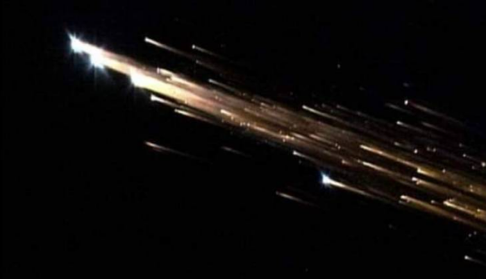 Expertos aseguran que destello que se observó durante la madrugada fue ‘basura espacial’