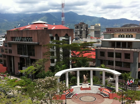 TSE realiza advertencia