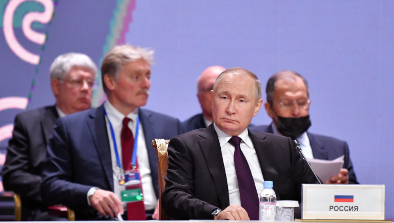 El Kremlin dice que no sabe cómo murió Navalny: “Los médicos deberían averiguarlo de alguna manera”
