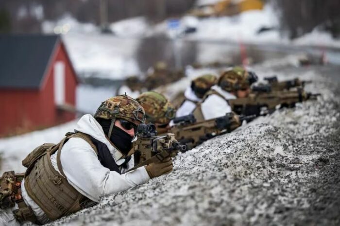 La OTAN se prepara para una amenaza de Rusia en el inclemente clima del Ártico con los ejercicios militares Steadfast