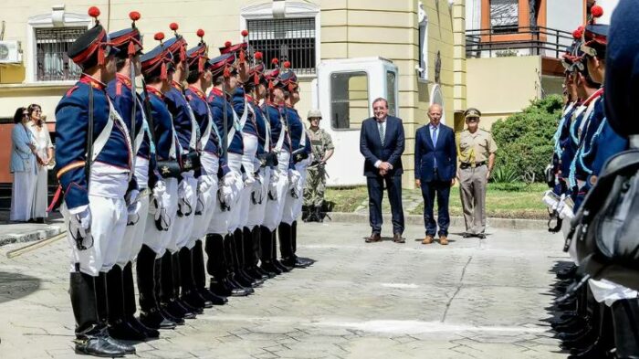 Luis Lacalle Pou cambia su gabinete por el inicio de la campaña electoral de Uruguay