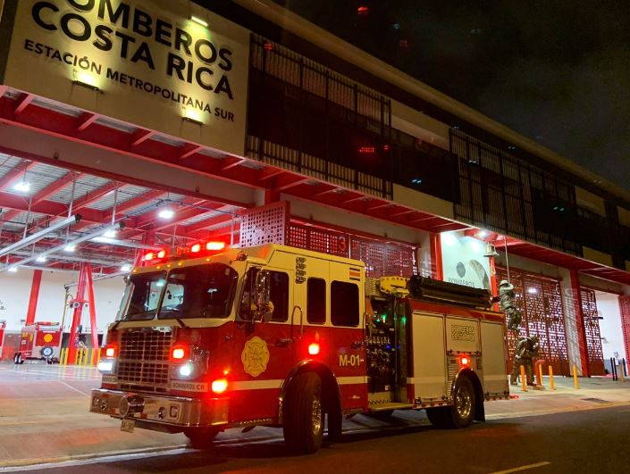 Fiscalía acusa a director de Bomberos de supuesta malversación, peculado y falsedad ideológica