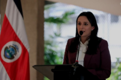 Ministra de la Presidencia coincide con diputados: Proyecto para regular plataformas como Uber o DiDi puede mejorarse