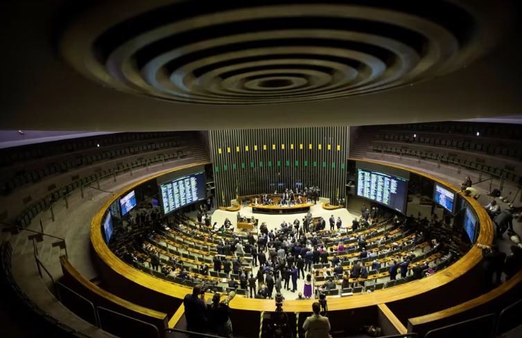 El Senado brasileño aprobó criminalizar la portación de cualquier cantidad de droga