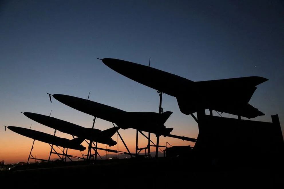 Israel confirmó que Irán lanzó “decenas de drones” contra su territorio