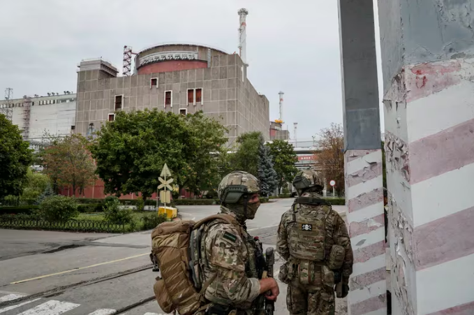 La agencia atómica de la ONU advirtió que ataques a una central nuclear eleva el riesgo de un accidente