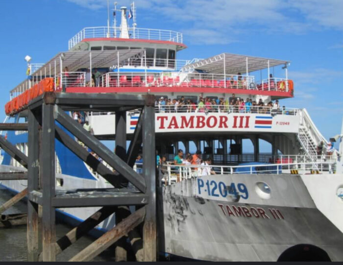 MOPT estima que reparación de plataforma afectada por colisión de ferry en Paquera tardaría dos meses